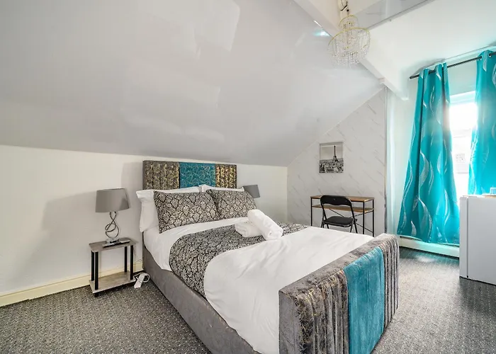 Guest house -ra15cfa- For Relaxed And Cosy With Free Parking Leeds (West Yorkshire)